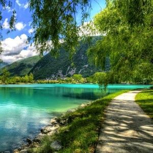 Meet your Posher, Vicky